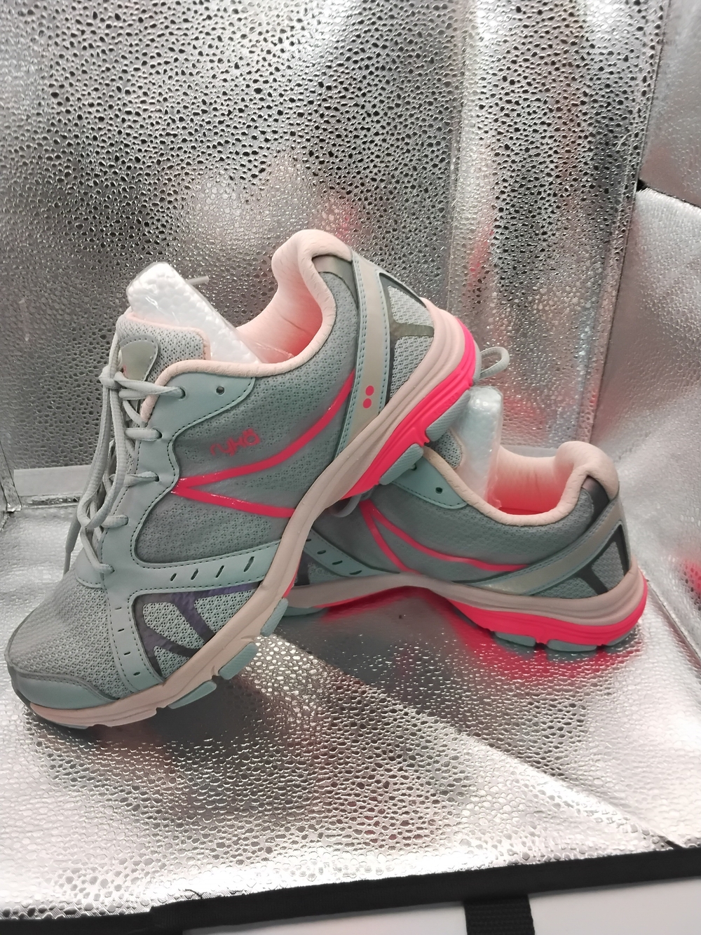Women’s Athletic Sneakers in Light Gray with Pink Accents
